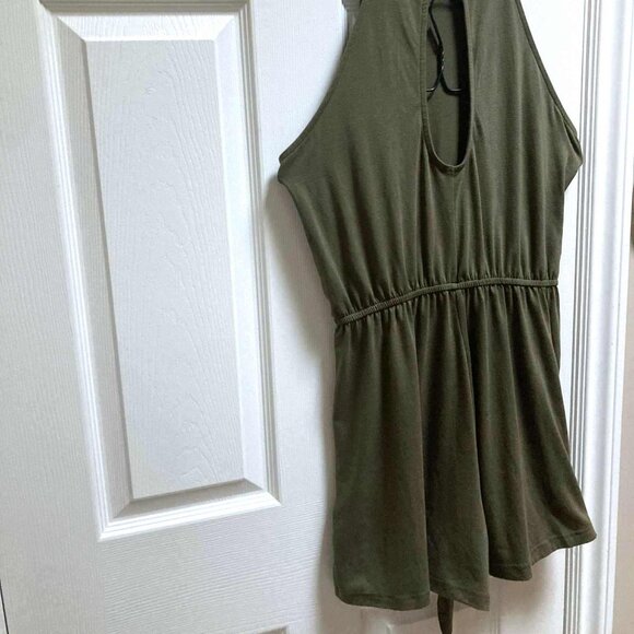 Cute Zesica High Neck Halter Romper Shorts - Picture 9 of 11